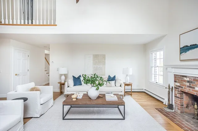 $1,249,000 | 126 Mitchell's Lane, Portsmouth, RI 02871