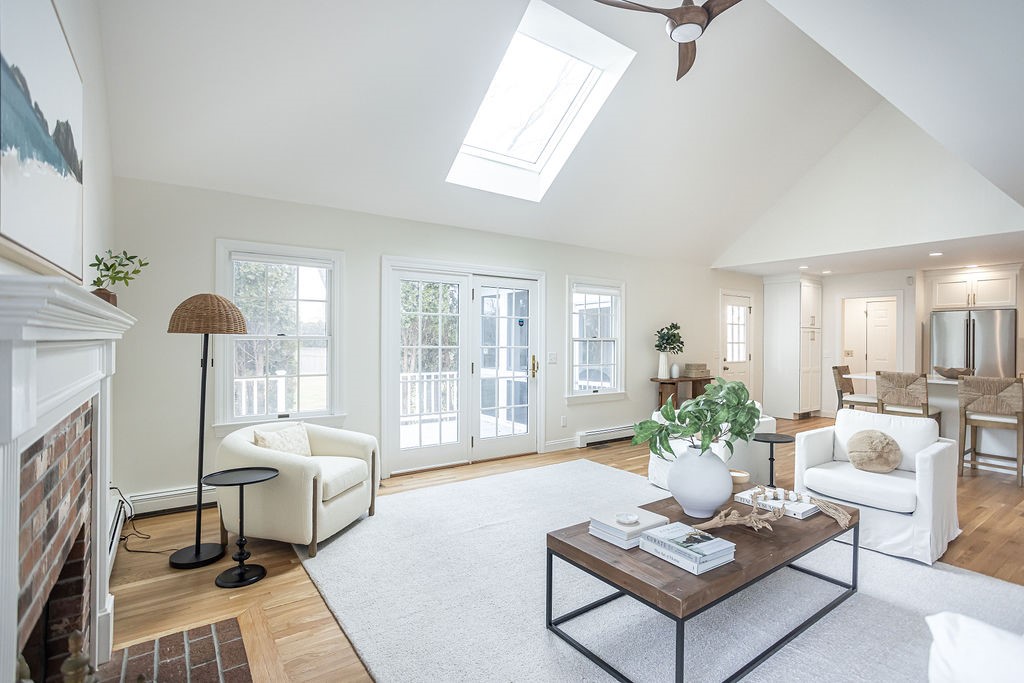 126 Mitchell's Lane Portsmouth, RI 02871 - Photo 14 of 50