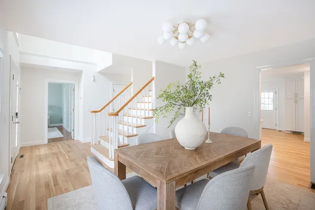 $1,249,000 | 126 Mitchell's Lane, Portsmouth, RI 02871