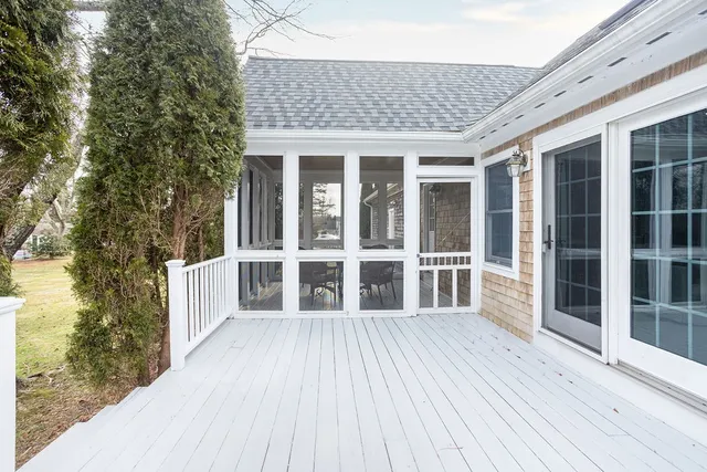 $1,249,000 | 126 Mitchell's Lane, Portsmouth, RI 02871