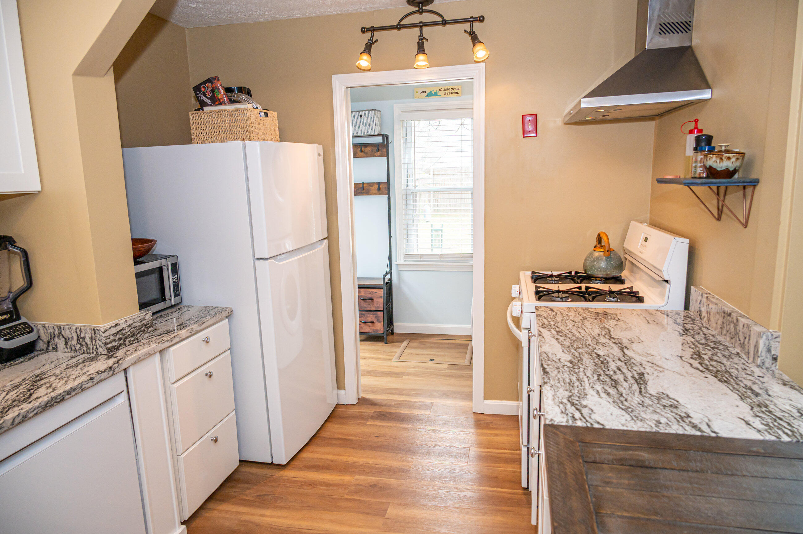 28 Cookman Avenue Old Orchard Beach, ME 04064 - Photo 21 of 38 Interior-4124