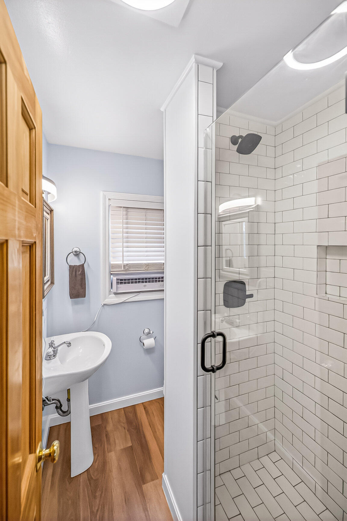 28 Cookman Avenue Old Orchard Beach, ME 04064 - Photo 36 of 38 Interior-8060