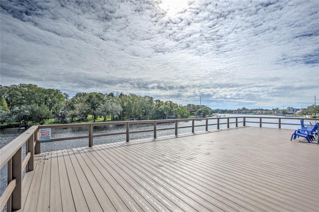 4033 North River View Avenue Tampa, FL 33607 - Photo 15 of 66 a view of a terrace with seating space