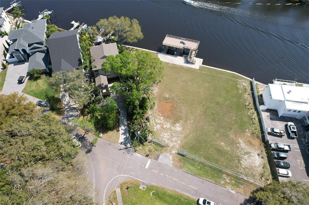 4033 North River View Avenue Tampa, FL 33607 - Photo 53 of 66 an aerial view of a house