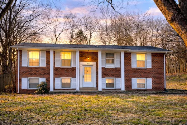 $1,580 | 328 Dunbar Cave Road, Clarksville, TN 37043