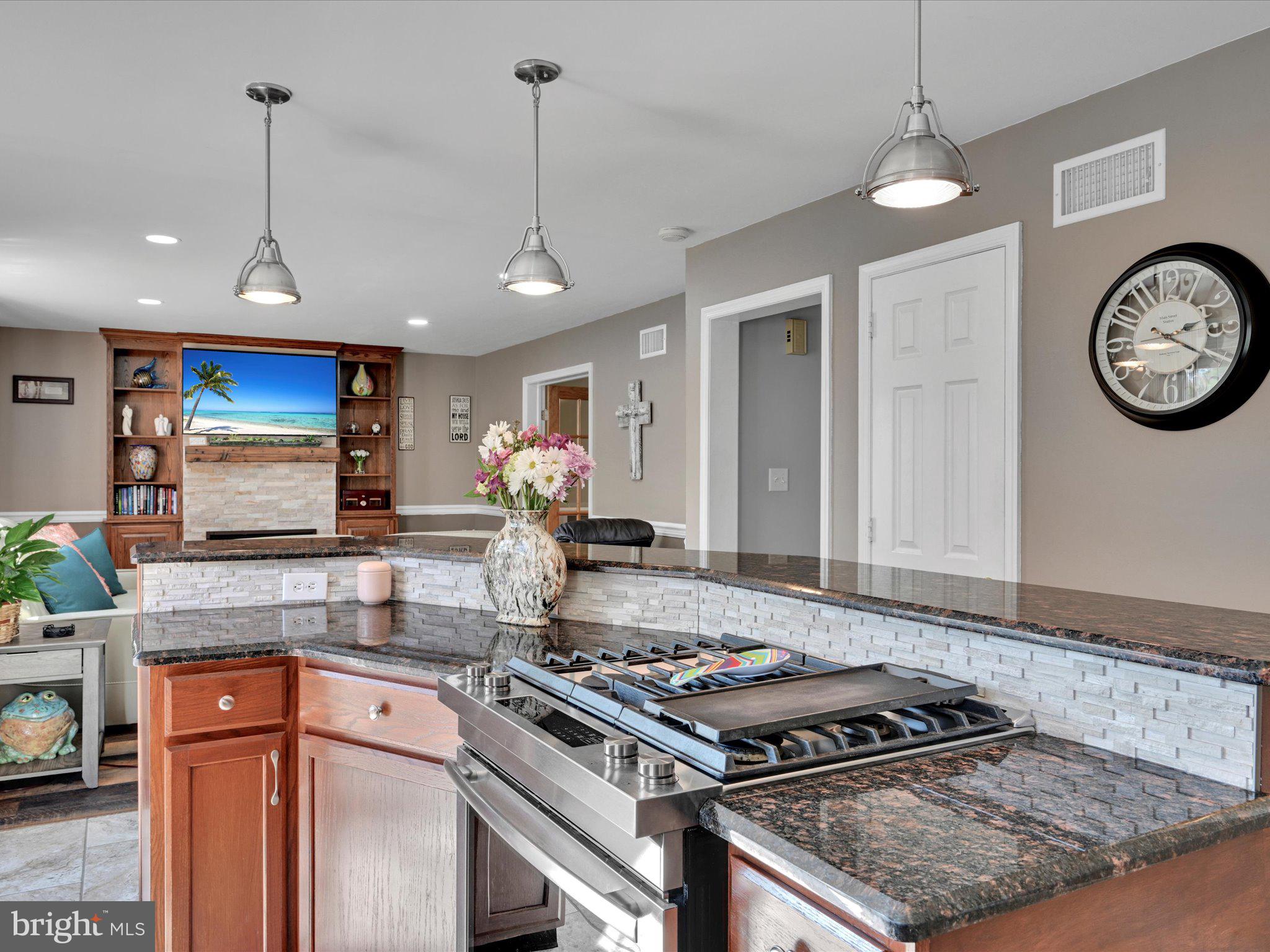 3300 Rothsville Road Akron, PA 17501 - Photo 15 of 36 Kitchen 3