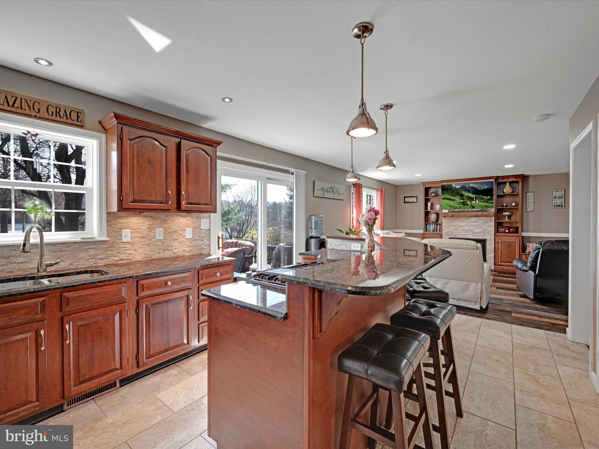 3300 Rothsville Road Akron, PA 17501 - Photo 16 of 36 Kitchen 4
