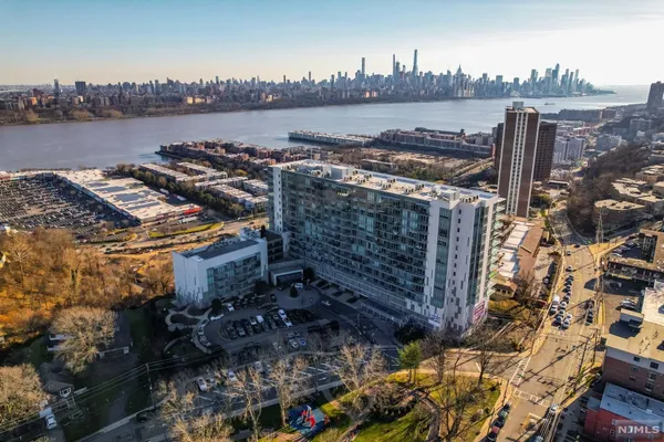 $3,400,000 | 320 Adolphus Avenue, Unit 1415, Cliffside Park, NJ 07010