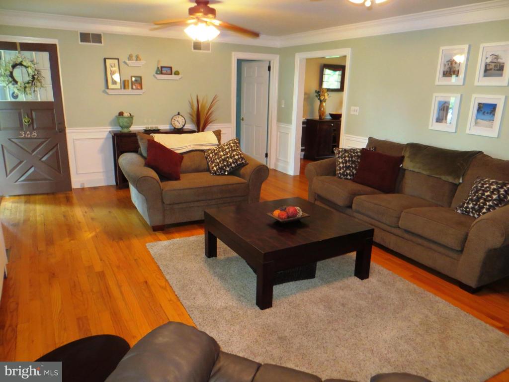 348 Ridge Road Elizabethtown, PA 17022 - Photo 3 of 26