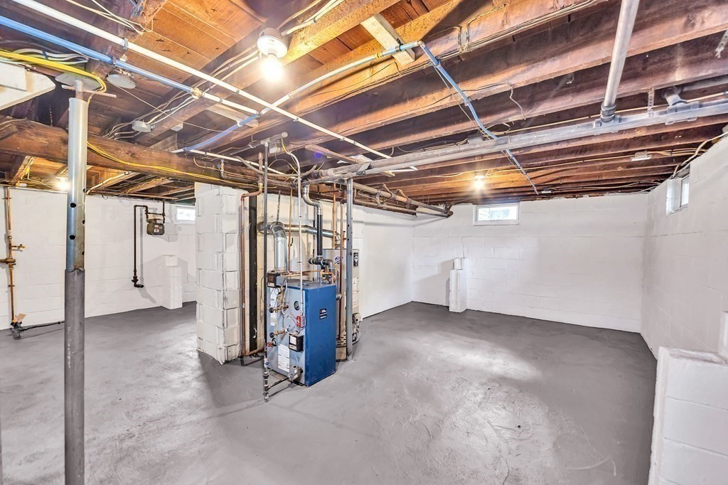 853 Armory Street Springfield, MA 01107 - Photo 32 of 36 Gallery Image 32
