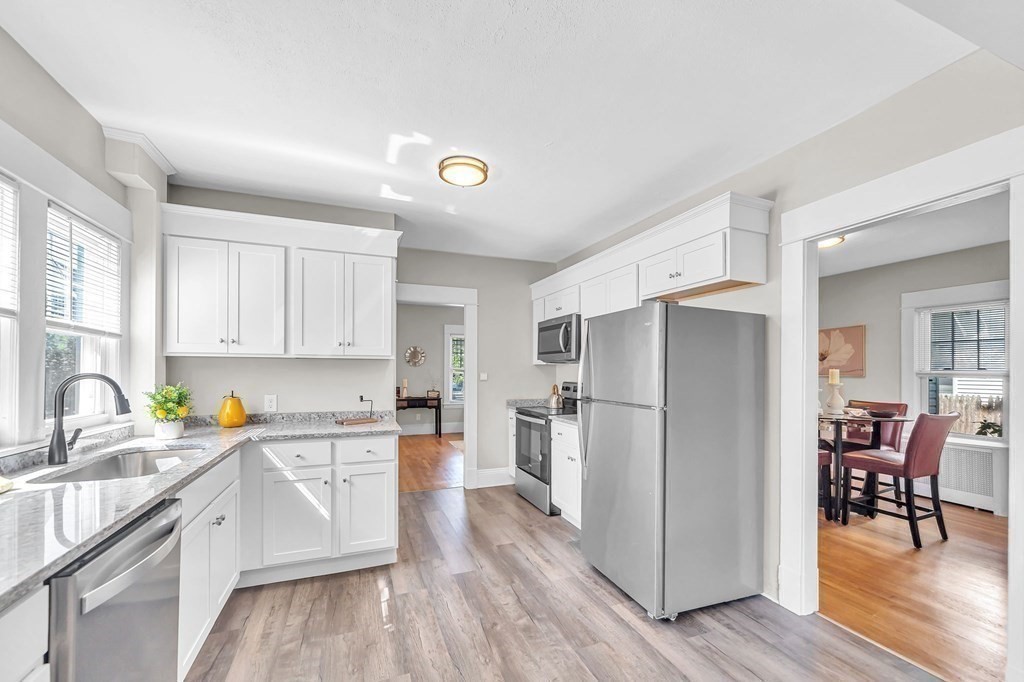 853 Armory Street Springfield, MA 01107 - Photo 10 of 36 Gallery Image 10