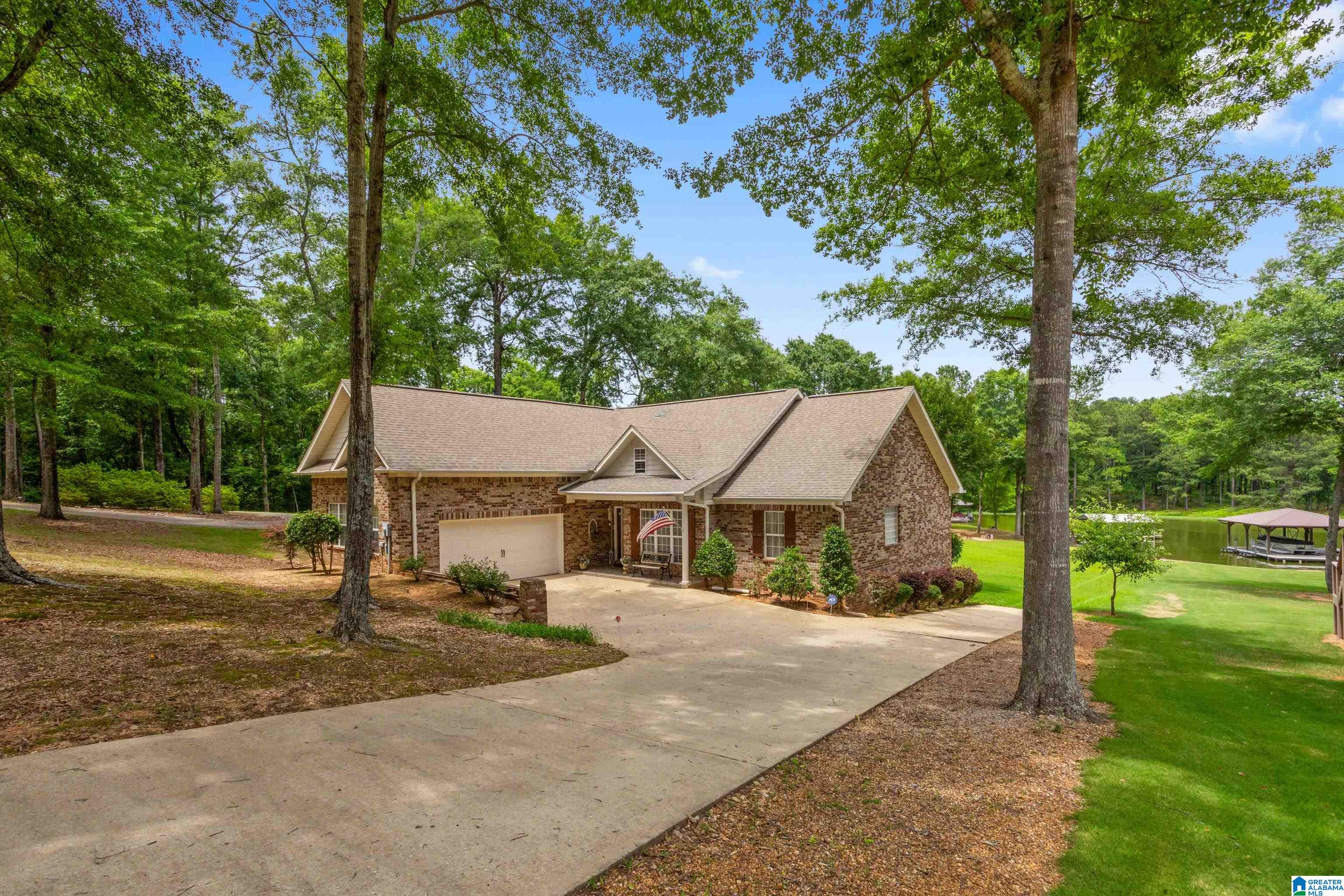 113 Harmons Island Road Cropwell, AL 35054 - Photo 2 of 61