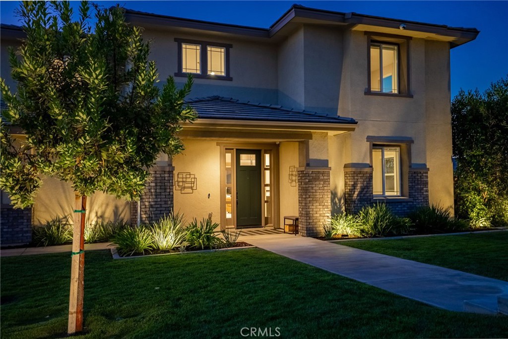 1055 Vista Court Riverside, CA 92506 - Photo 5 of 75 Gallery Image 5