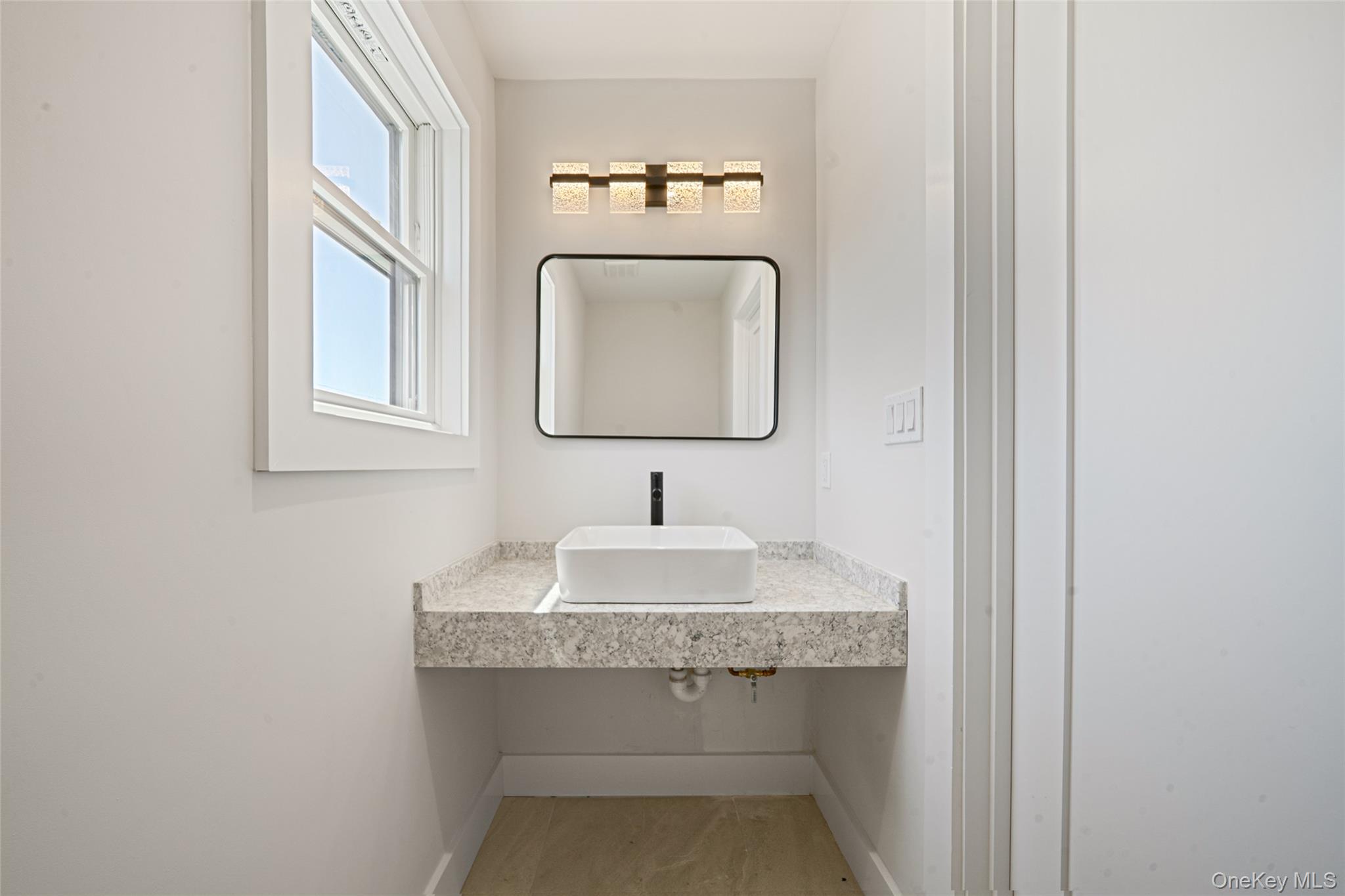 237 Mott Street Oceanside, NY 11572 - Photo 14 of 41
