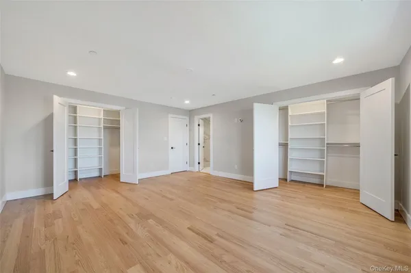 $1,350,000 | 237 Mott Street, Oceanside, NY 11572