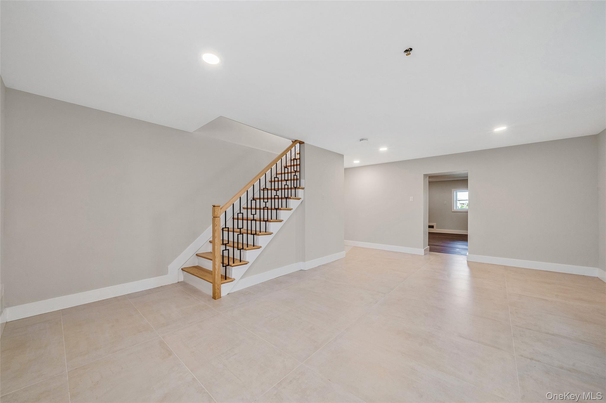 237 Mott Street Oceanside, NY 11572 - Photo 3 of 41