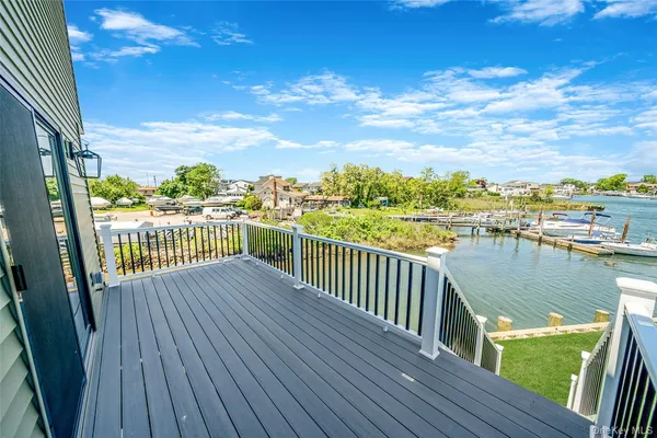 $1,350,000 | 237 Mott Street, Oceanside, NY 11572