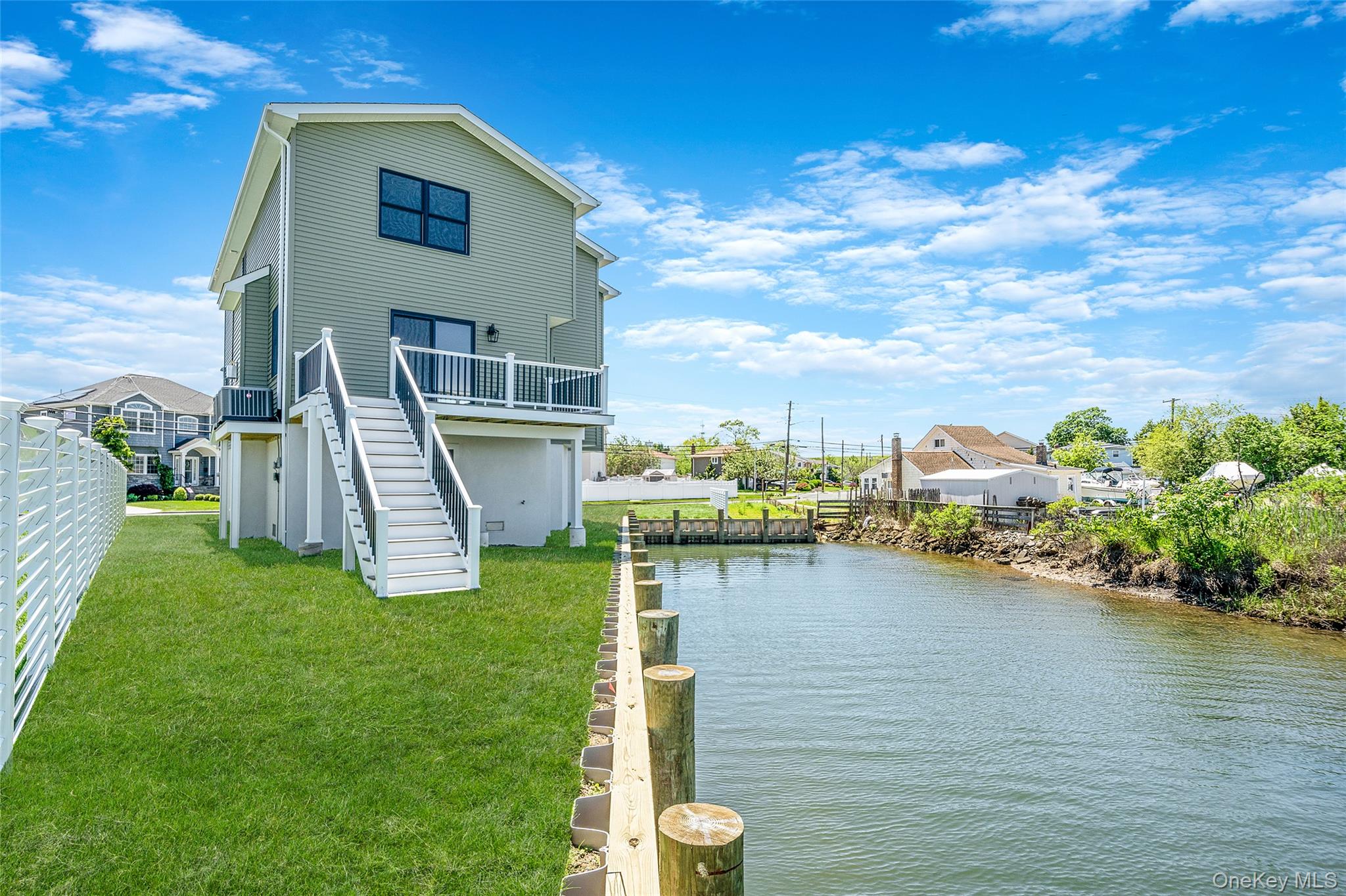 237 Mott Street Oceanside, NY 11572 - Photo 35 of 41