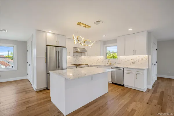 $1,350,000 | 237 Mott Street, Oceanside, NY 11572