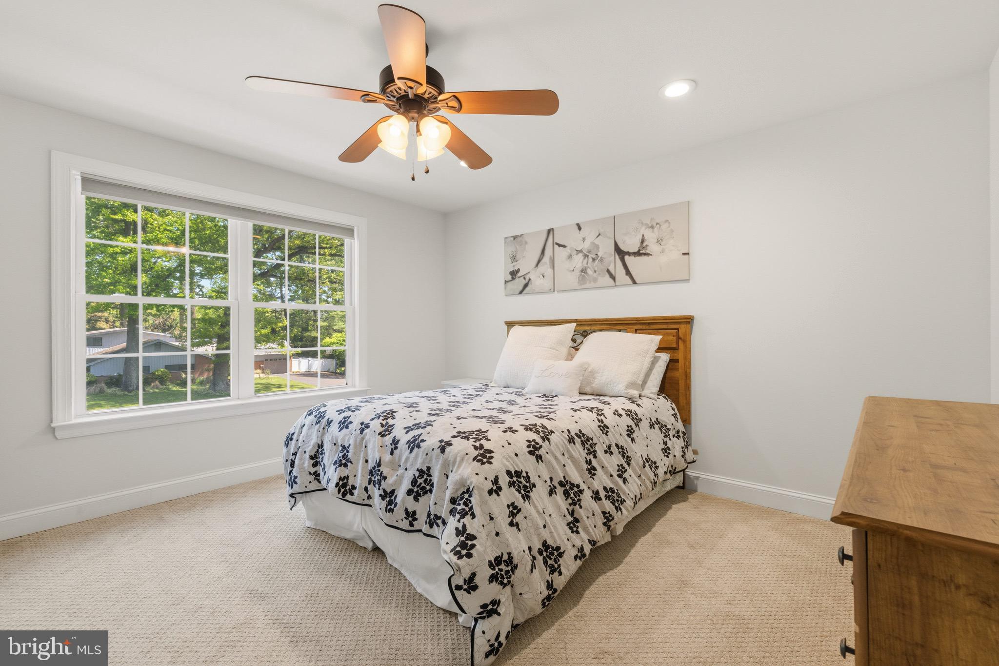 1086 Kingsley Road Rydal, PA 19046 - Photo 29 of 58 2nd Bedroom