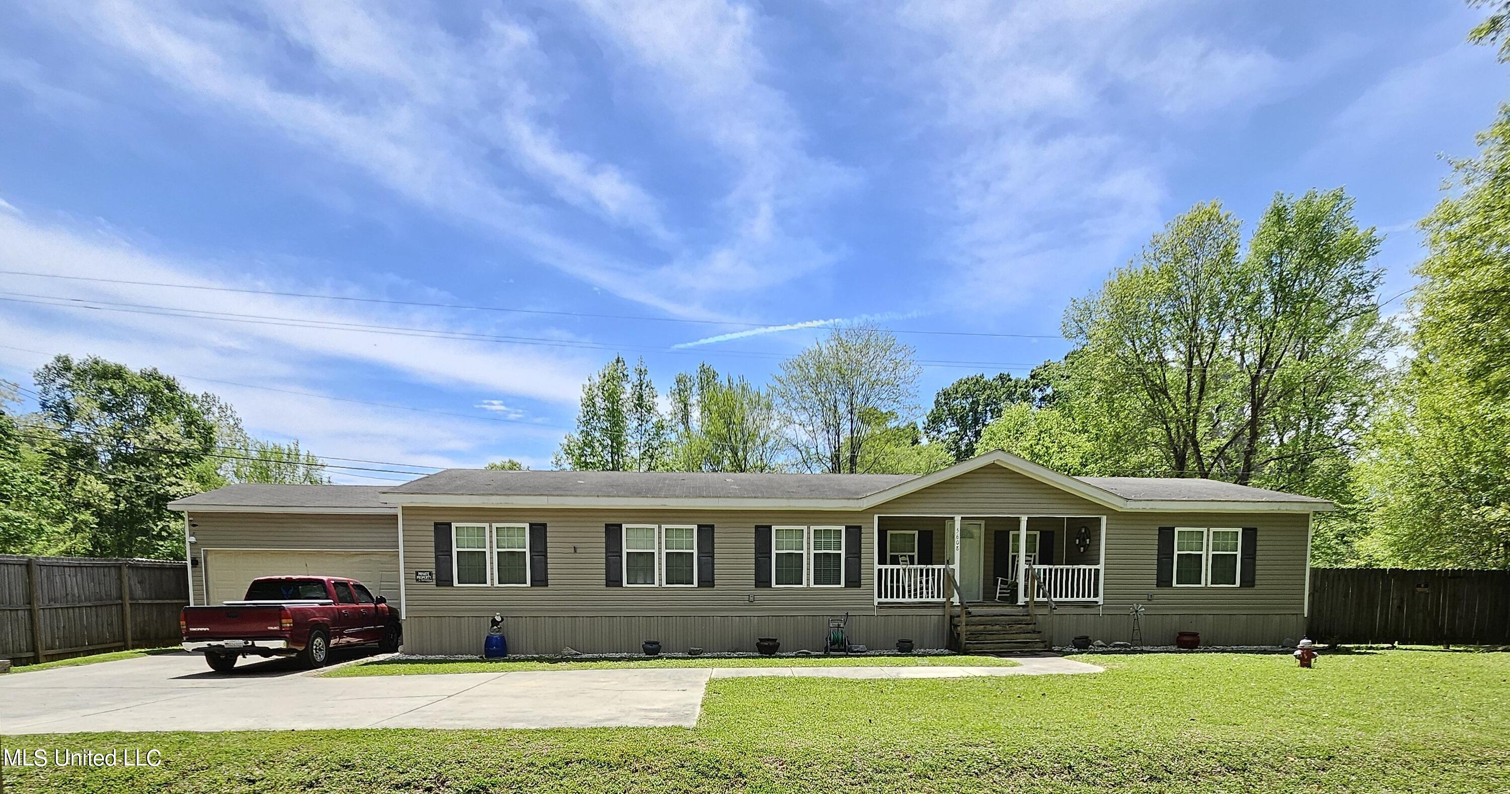 5608 Gibson Road Vicksburg, MS 39180 - Photo 1 of 29 20240406_124755