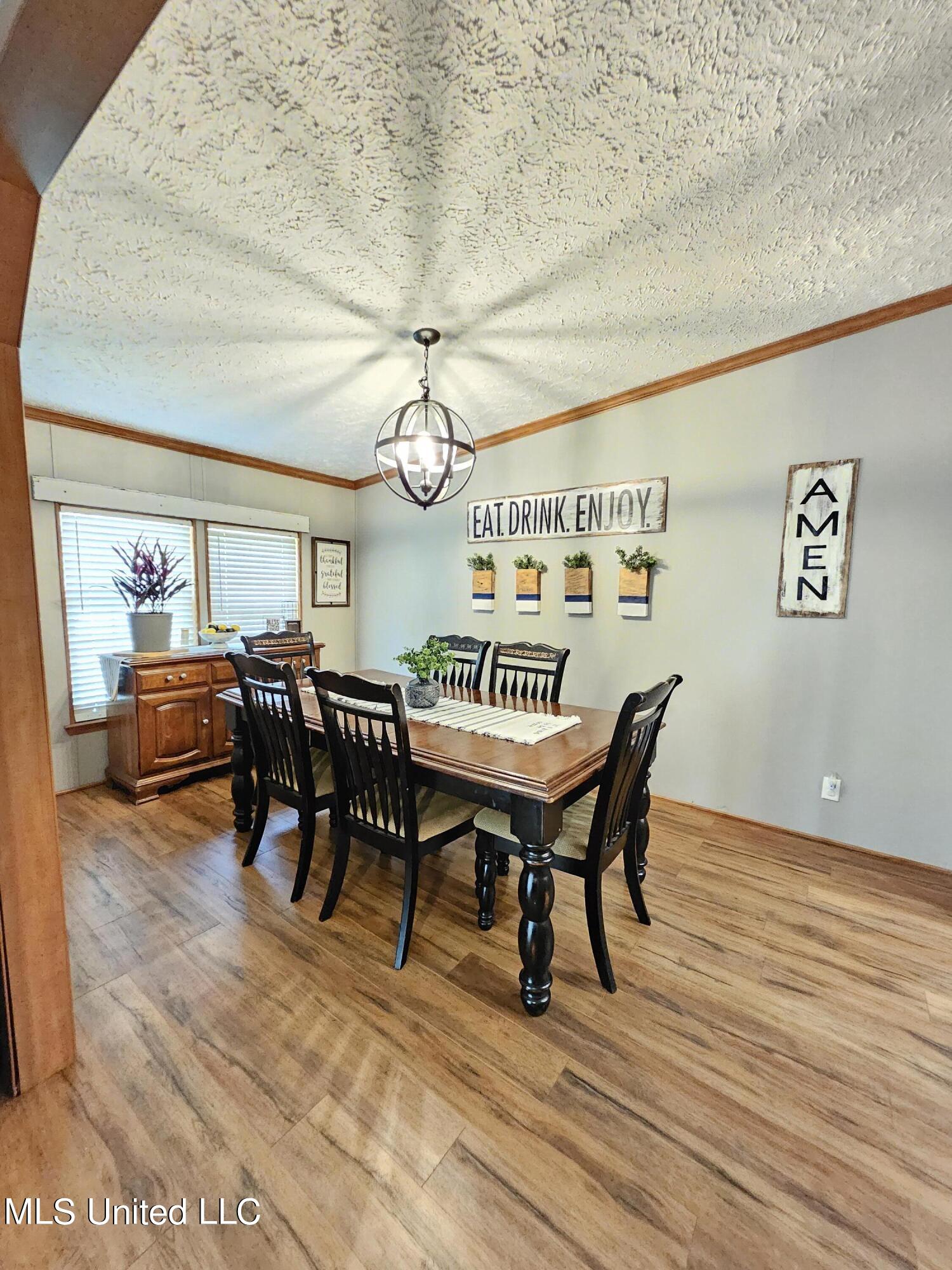 5608 Gibson Road Vicksburg, MS 39180 - Photo 8 of 29 20240406_123241