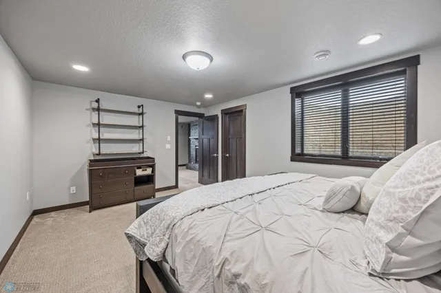 $864,995 | 120 Lindsey Court, Mapleton, ND 58059