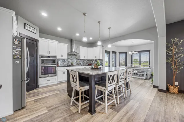 $864,995 | 120 Lindsey Court, Mapleton, ND 58059