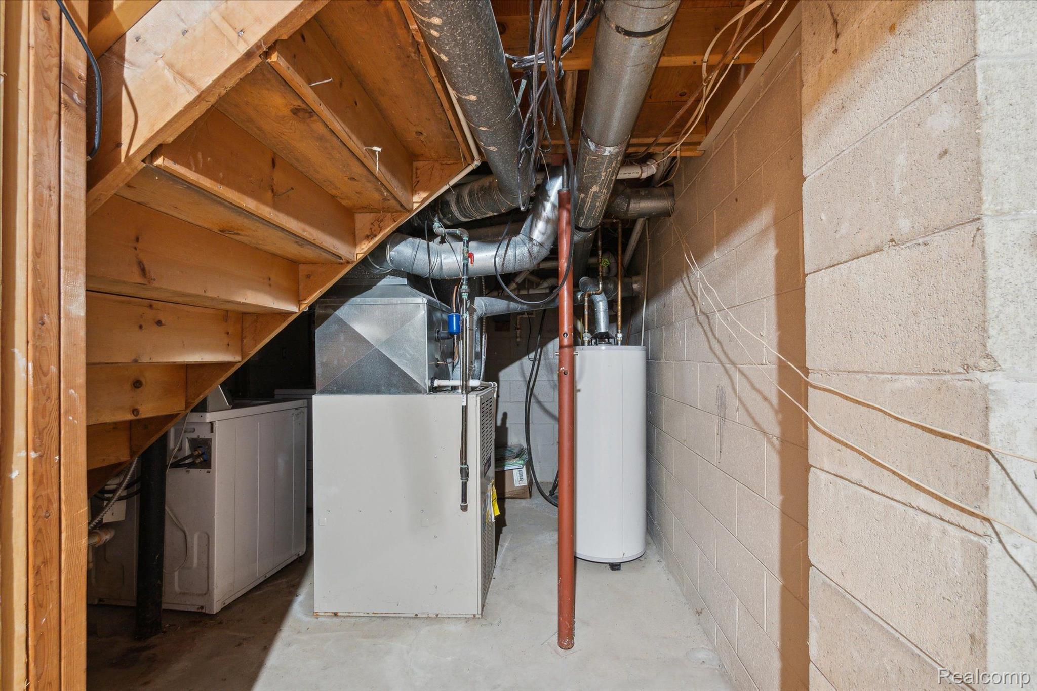 956 Hemingway Road Lake Orion, MI 48362 - Photo 58 of 70 Gallery Image 58