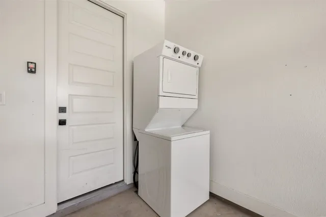 $1,850 | 308 East 20th Street, Unit 308, Georgetown, TX 78626