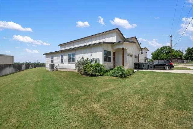 $1,850 | 308 East 20th Street, Unit 308, Georgetown, TX 78626