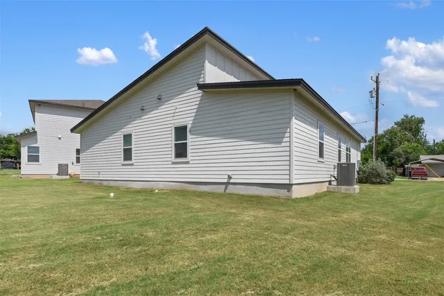 $1,850 | 308 East 20th Street, Unit 308, Georgetown, TX 78626