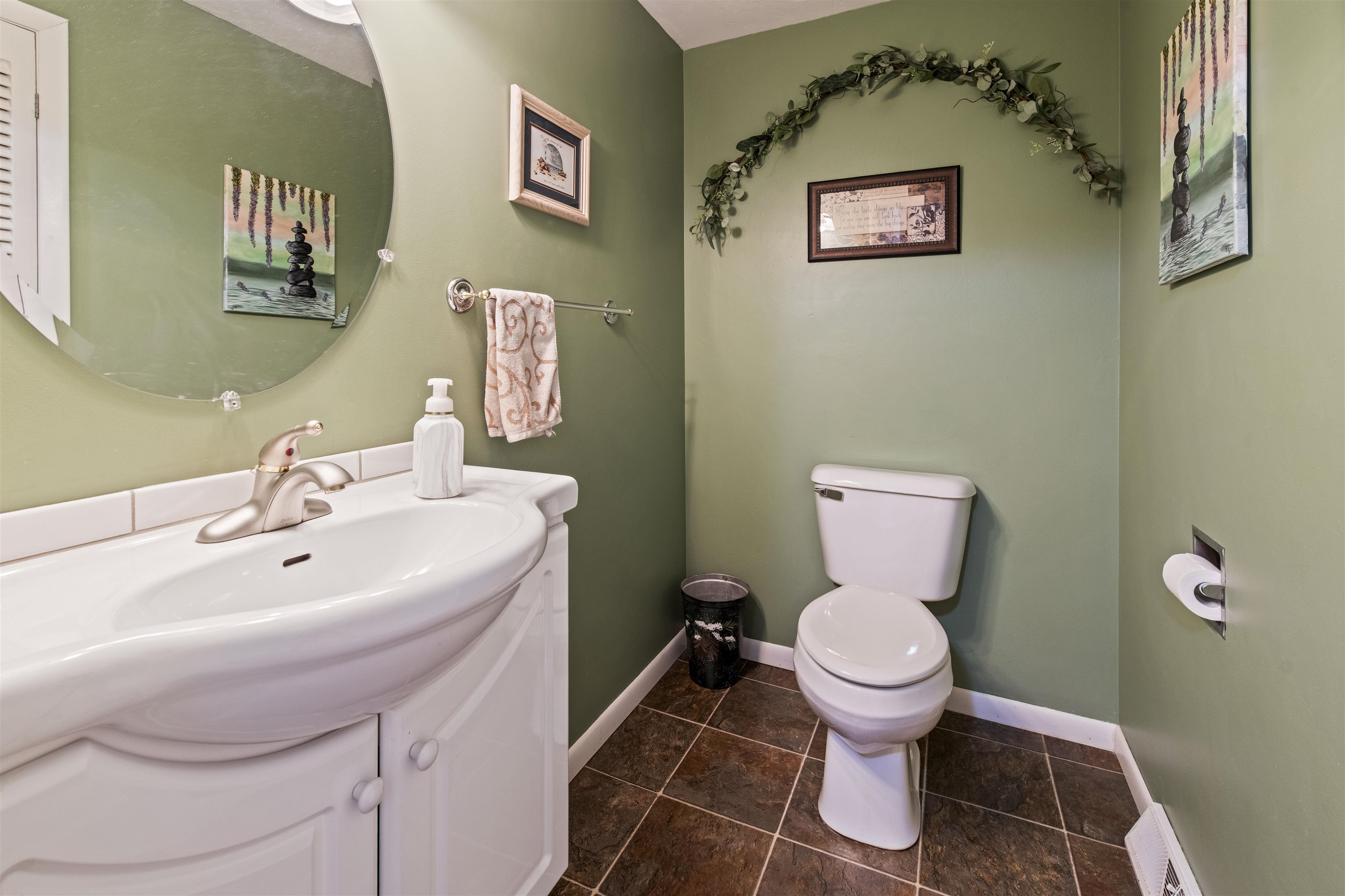 2591 Redpath Drive Marinette, WI 54143 - Photo 23 of 61