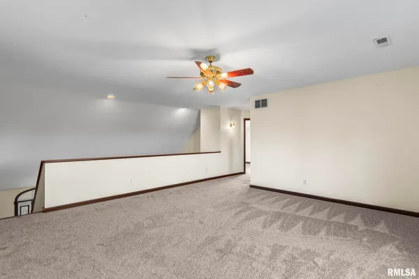 $455,000 | 7713 West Outer Road, Sherman, IL 62684