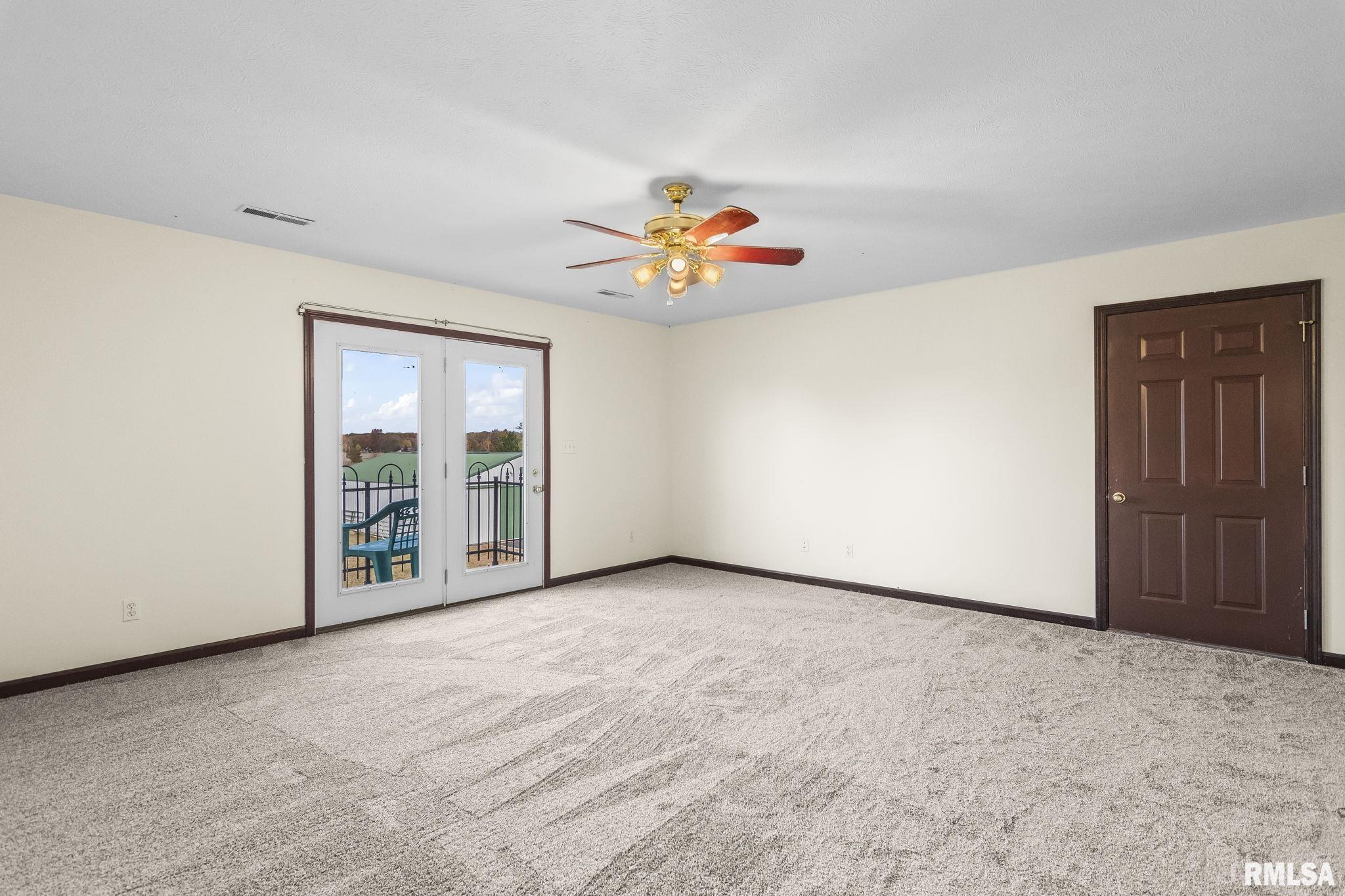 7713 West Outer Road Sherman, IL 62684 - Photo 21 of 41