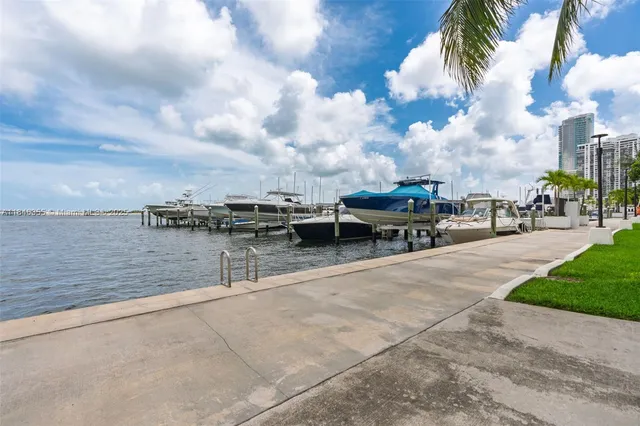 a view of a terrace with sitting area