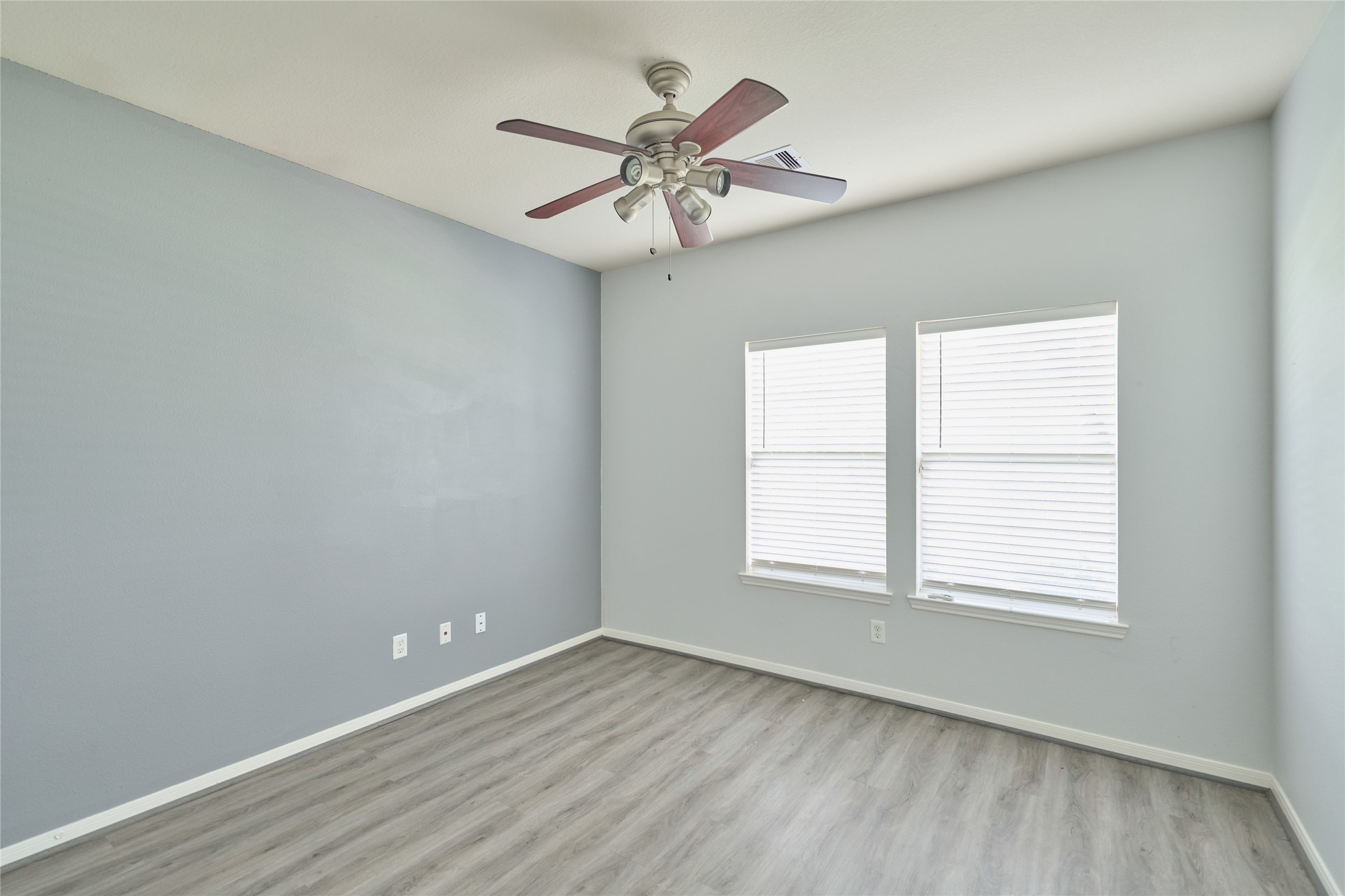 21718 Grassy Hill Lane Spring, TX 77388 - Photo 11 of 34 Bedroom #2