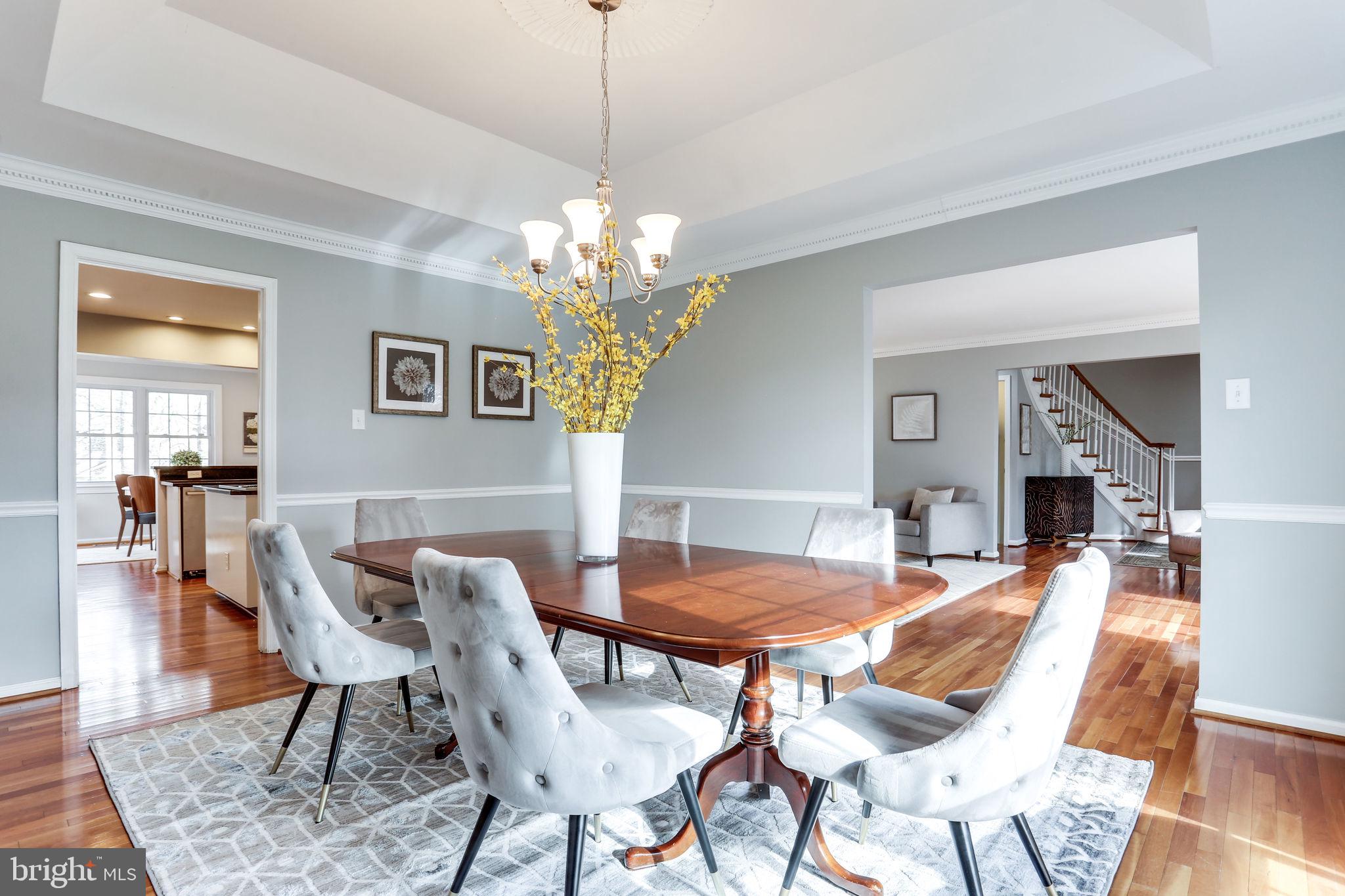 705 Ridge Drive McLean, VA 22101 - Photo 22 of 41 Dining Room