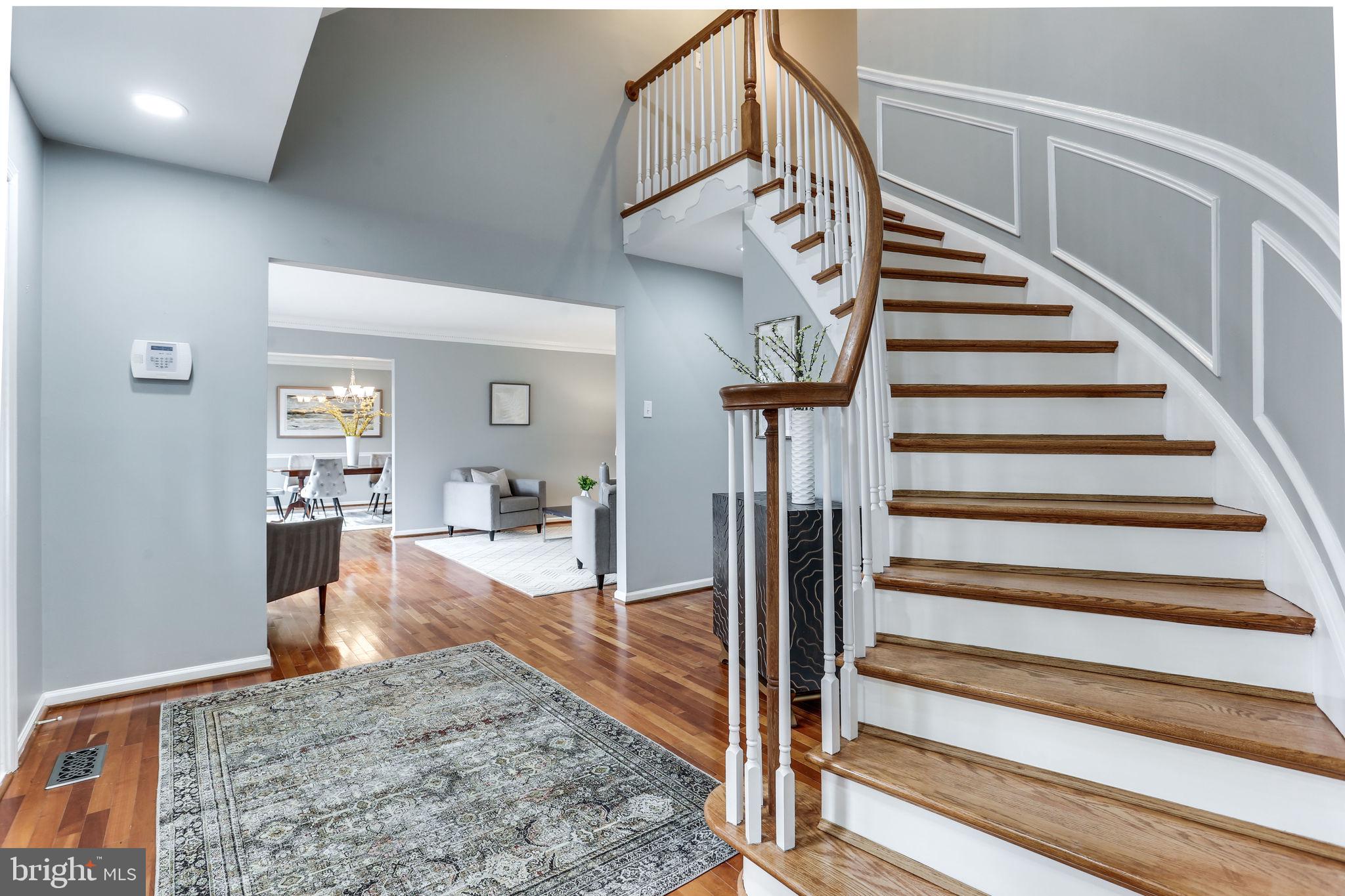 705 Ridge Drive McLean, VA 22101 - Photo 4 of 41 Gallery Image 4