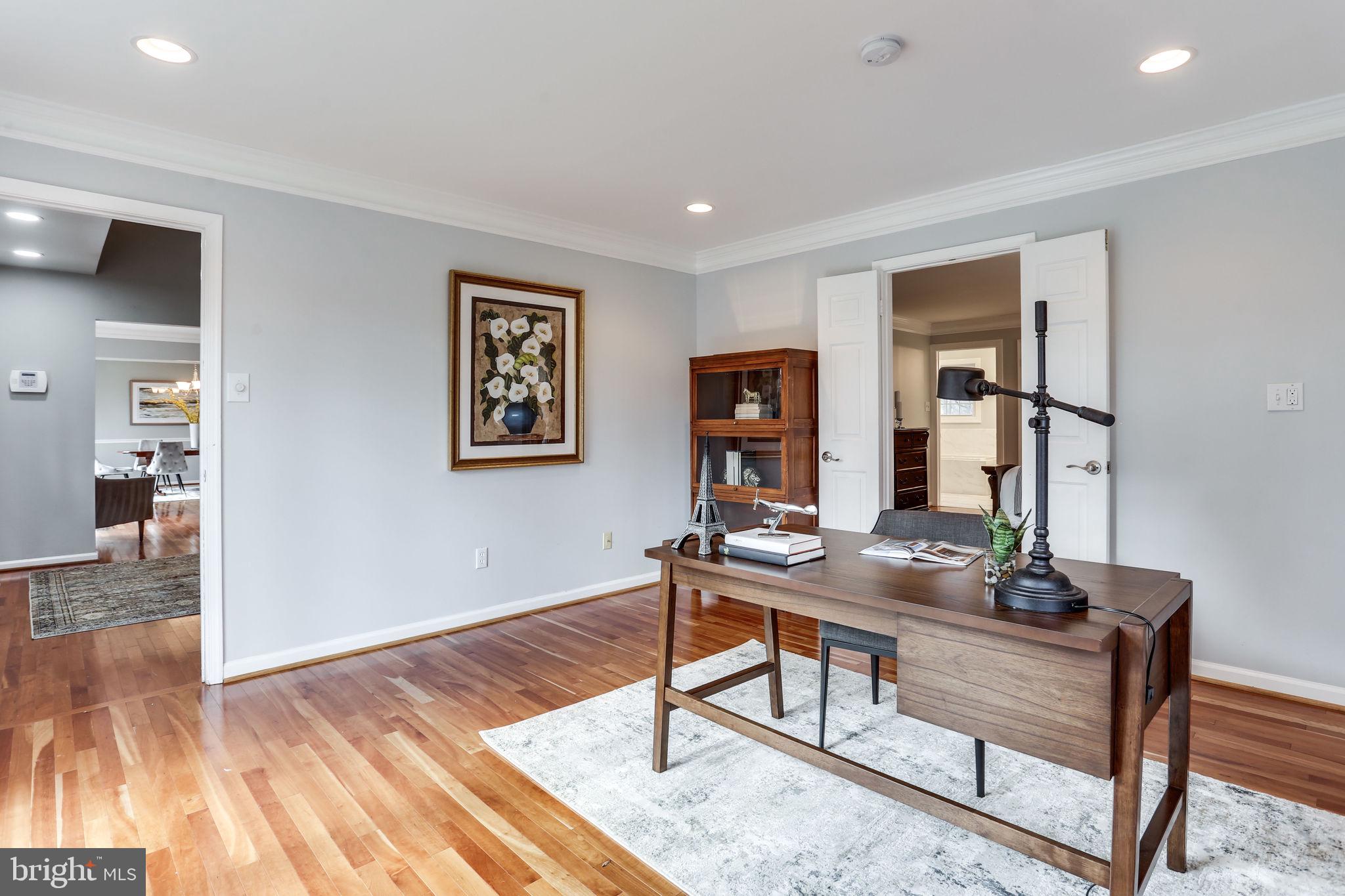 705 Ridge Drive McLean, VA 22101 - Photo 6 of 41 Gallery Image 6