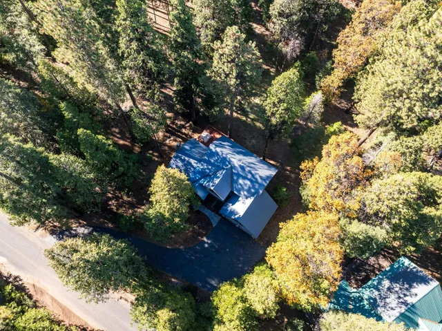 $975,000 | 41811 Gray Rock Road, Shaver Lake, CA 93664
