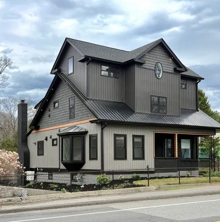 $1,230,000 | 105 South Quinsigamond Avenue, Shrewsbury, MA 01545