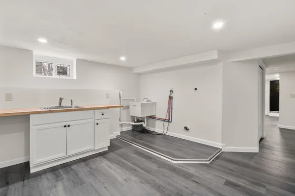 $1,250,000 | 105 South Quinsigamond Avenue, Shrewsbury, MA 01545