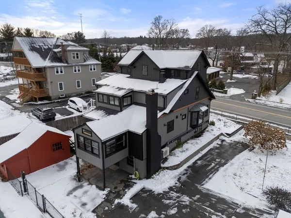 $1,250,000 | 105 South Quinsigamond Avenue, Shrewsbury, MA 01545