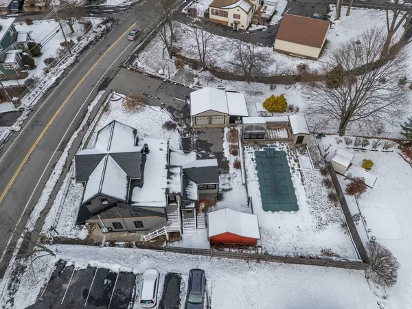 $1,250,000 | 105 South Quinsigamond Avenue, Shrewsbury, MA 01545