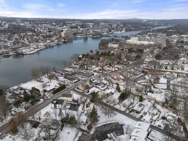 $1,250,000 | 105 South Quinsigamond Avenue, Shrewsbury, MA 01545