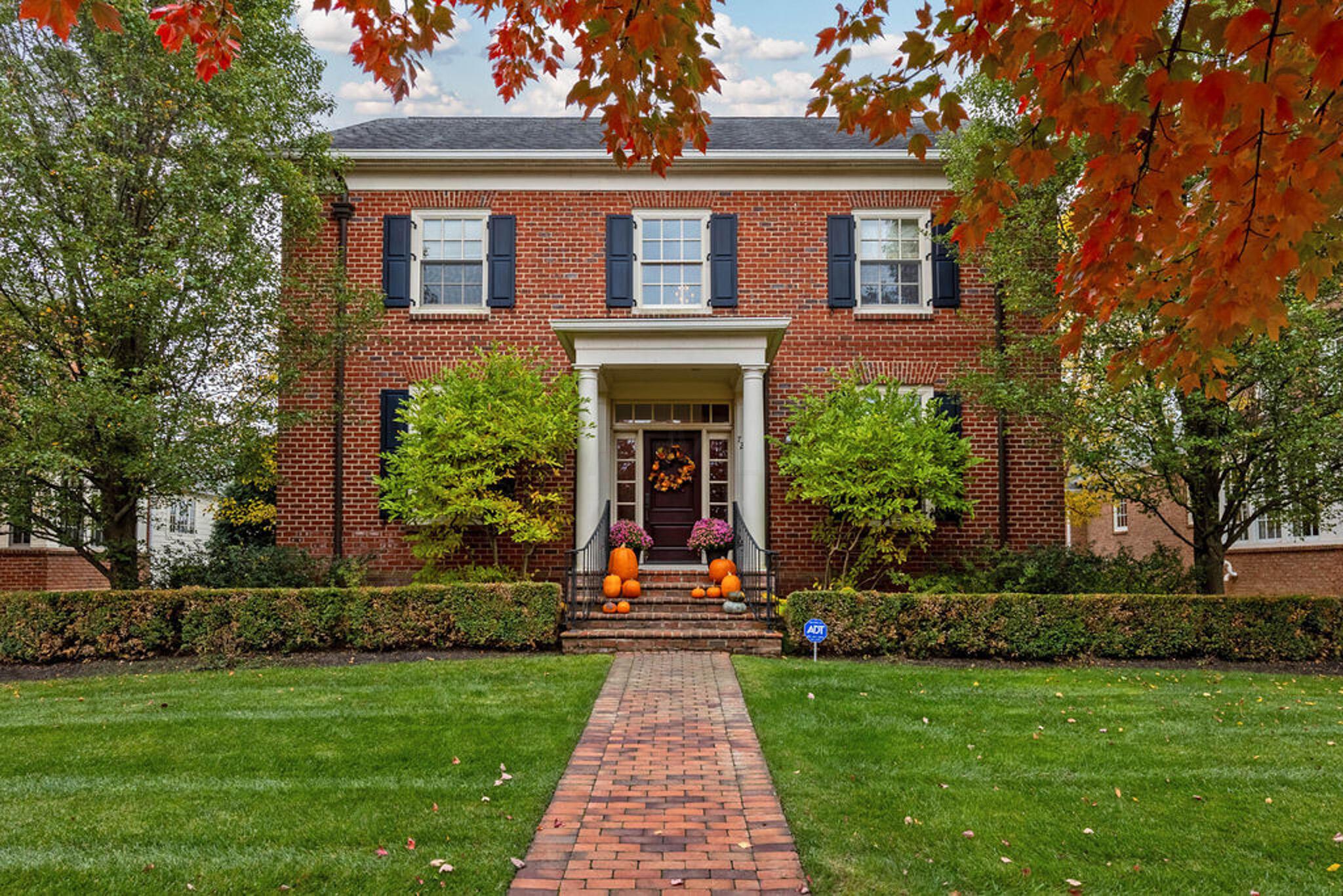 7255 Southfield Road New Albany, OH 43054 - Photo 1 of 44 Front Exterior