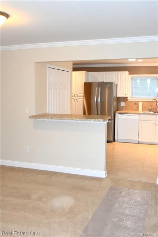 3185 Gerald Avenue Rochester Hills, MI 48307 - Photo 13 of 27