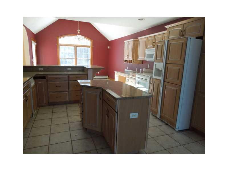 330 Holmes Road Scarborough, ME 04074 - Photo 6 of 20 Kitchen.