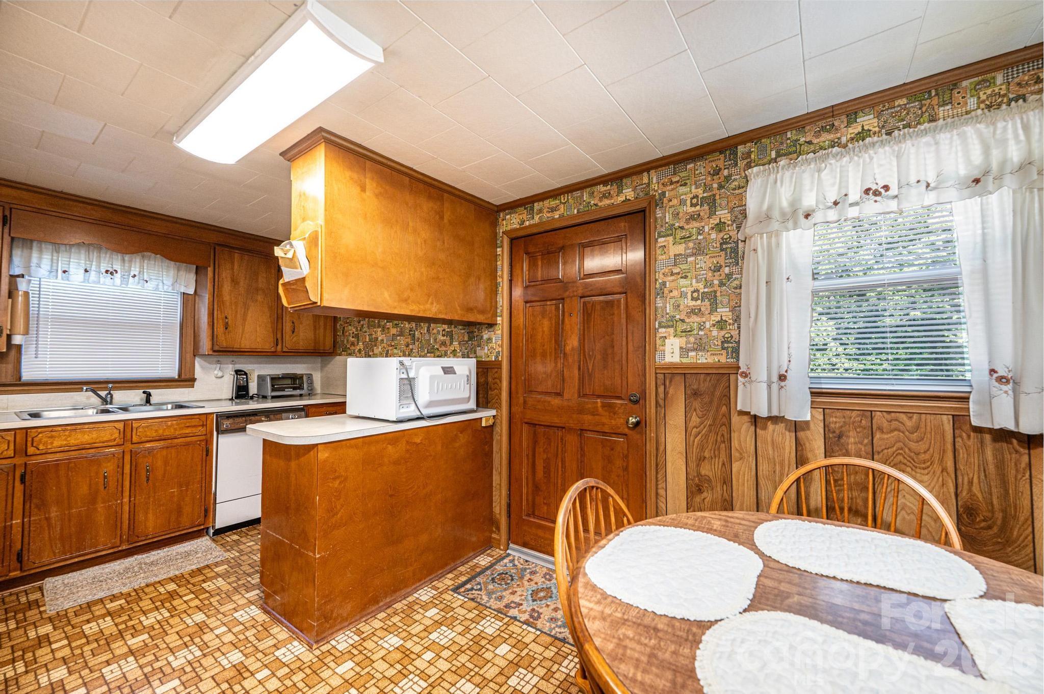 452 Swanson Road Lenoir, NC 28645 - Photo 43 of 48